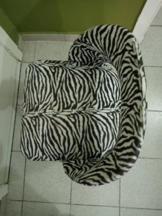 Silla estilo retro estampado cebra