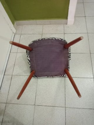 Silla estilo retro estampado cebra