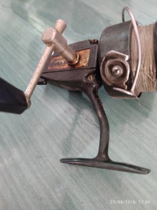 Carrete de pesca antiguo