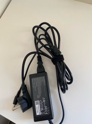 Portátil Acer Negro con Funda Gris