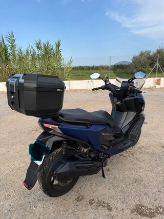 Kymco Superdink 350 Azul 2026 - 1.400 km