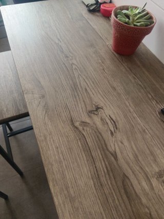 Mesa y 2 Sillas Altas