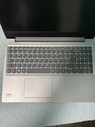 Ordenador Portátil Lenovo