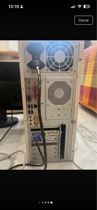 PC Completo Beige in Vendita