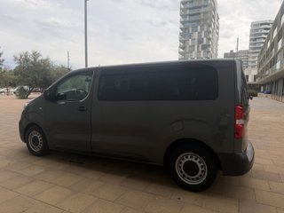 Opel Vivaro 2021 9 plazas