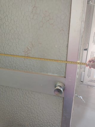 Puerta de aluminio