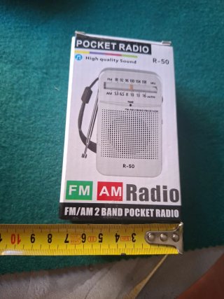 Radio Portátil FM/AM R-50