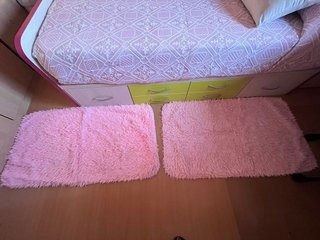 Lote 2 alfombras peludas rosas
