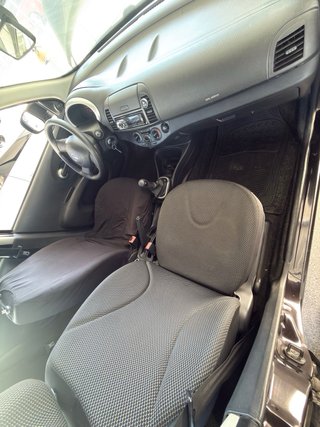 Nissan Micra 2010