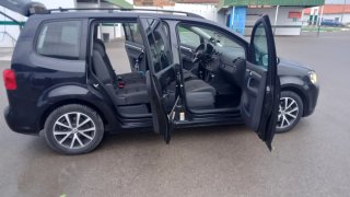 Volkswagen Touran 2011