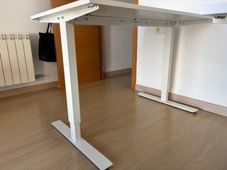 Escriptori elevable IKEA TROTTEN Blanco