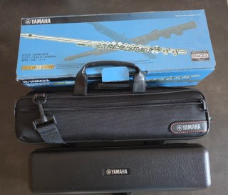 Flauta travesera Yamaha YFL-282