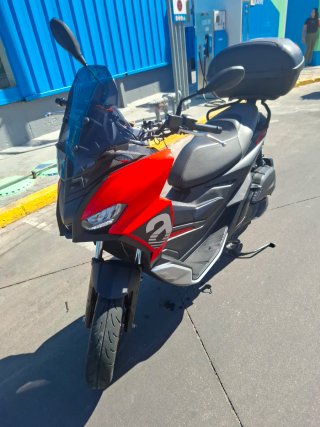 Scooter Aprilia SR GT 125cc Naranja/Rojo