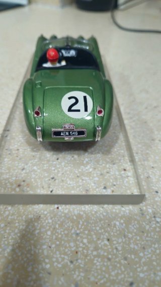 Slot ninco jaguar xk120