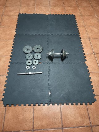 Banco Gimnasio + Barra + Mancuernas + Suelo