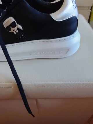 Zapatillas Karl Lagerfeld Negras y Blancas