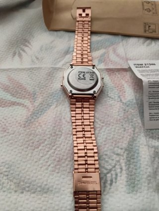Reloj Digital metal Rosa