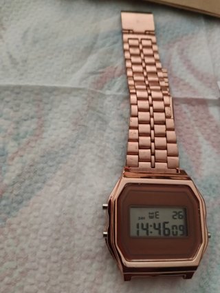 Reloj Digital metal Rosa