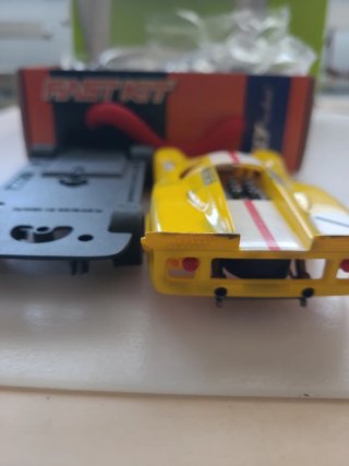 Coche Scalextric Lola T70 FLY. NUEVO.