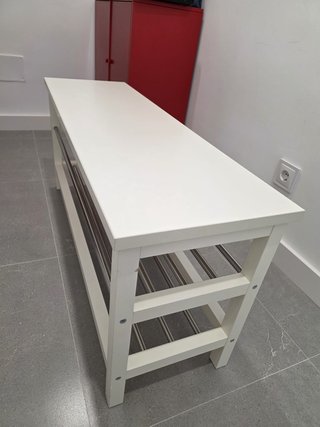 Zapatero blanco