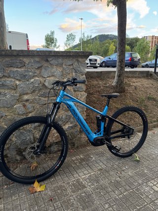 Bicicleta Mondraker Eléctrica Azul