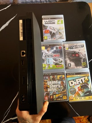 Consola PS3 Negra + 5 Juegos