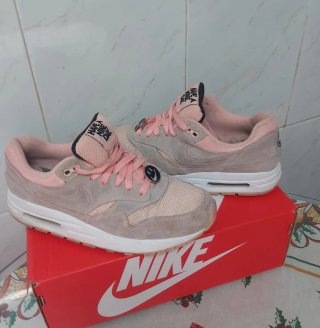 Zapatillas Nike Air T39 Beige/Rosa