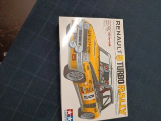 Maqueta Tamiya Renault 5 Turbo Rally 1/24