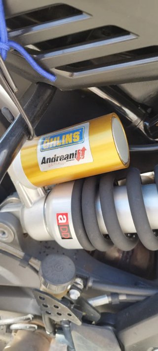 Aprilia Caponord 1200 Rally Amarilla