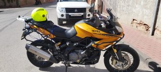 Aprilia Caponord 1200 Rally Amarilla