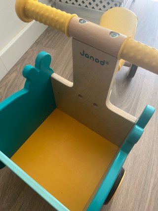 Correpasillos Janod Hipopótamo