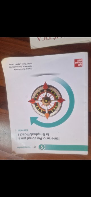 Libros de 1° de peluquería grado medio