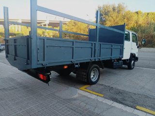 Nissan Cabstar 2006