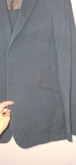 Traje de hombre verde oscuro
