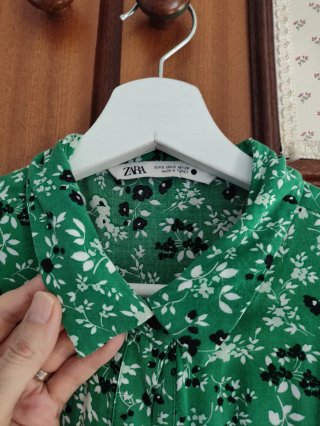 Vestito Zara verde con stampa floreale