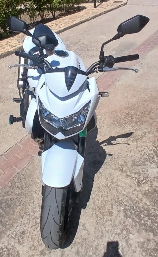 Kawasaki Z750 a2