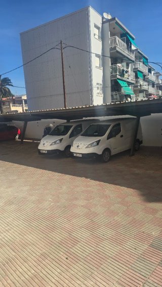 Nissan NV200 2021