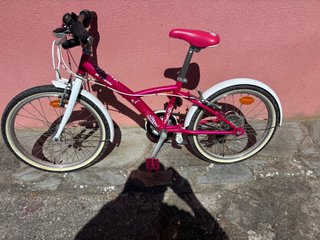 Bicicleta infantil rosa Btwin