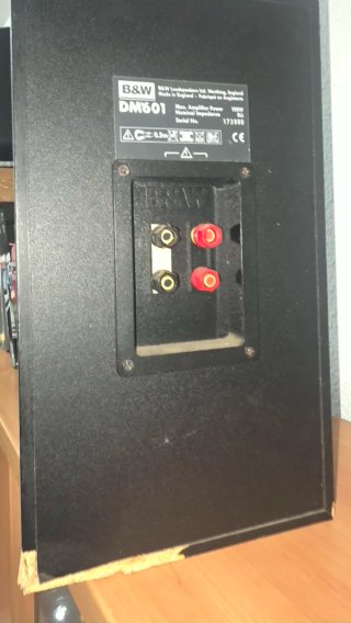 Altavoces B&W Negros