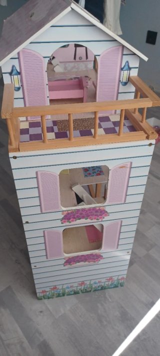 Casita de Muñecas Rosa