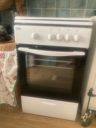 Cocina de gas Beko 4 fuegos