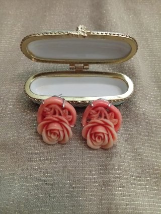 Orecchini Rose simil corallo stile retrò