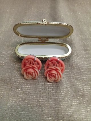 Orecchini Rose simil corallo stile retrò