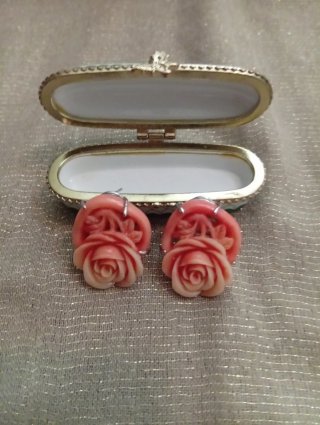 Orecchini Rose simil corallo stile retrò