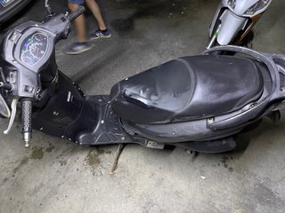 Moto SYM 125 Gris