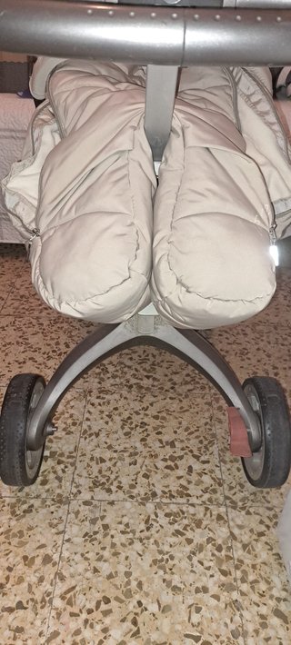 Carro Stokke Silla Paseo y Capazo