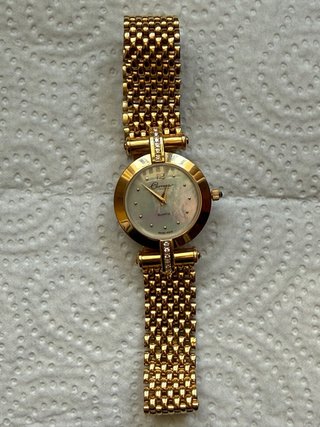 Reloj Oro 18kt Diamantes Mujer. Carrera joyeros
