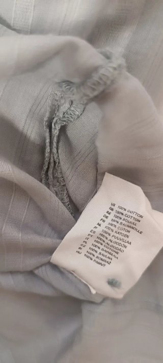 Camisa de mujer gris claro, talla S. Algodón
