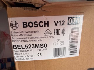 Microondas Bosch Serie 4 BFL523MS0 Rojo