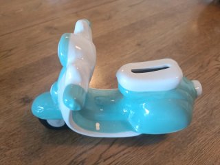 Hucha Moto Scooter Guardiola Azul y Blanca